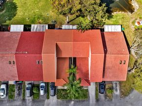 3251 W Inverrary Blvd W, Lauderhill FL 33319