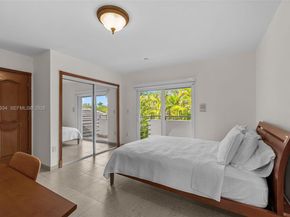 8450 SW 74th Ter, Miami FL 33143