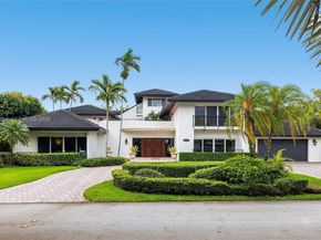 8450 SW 74th Ter, Miami FL 33143