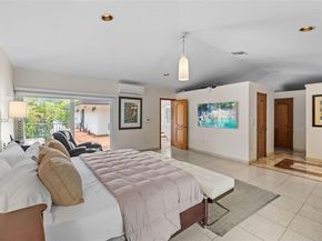 8450 SW 74th Ter, Miami FL 33143