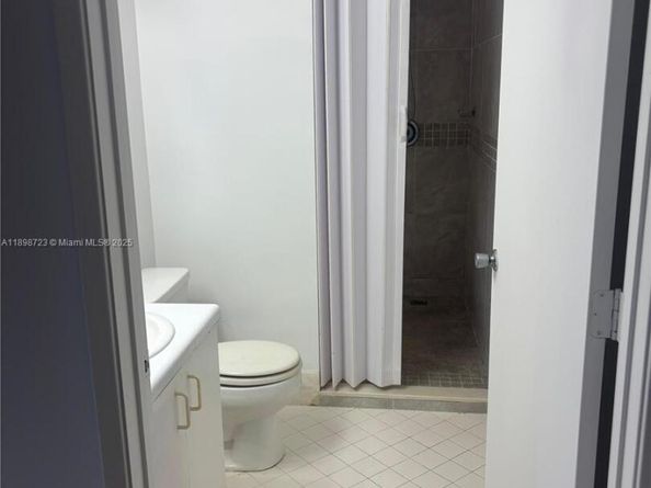 1601 SW 128th Ter 111A, Pembroke Pines FL 33027