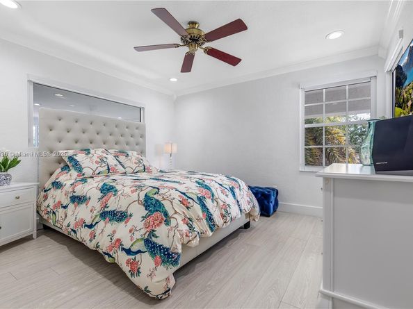 16488 SW 30th St, Miramar FL 33027
