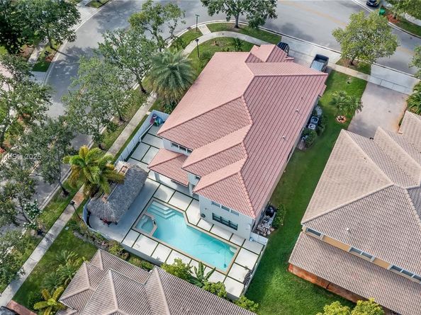16488 SW 30th St, Miramar FL 33027