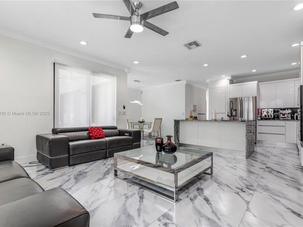 16488 SW 30th St, Miramar FL 33027