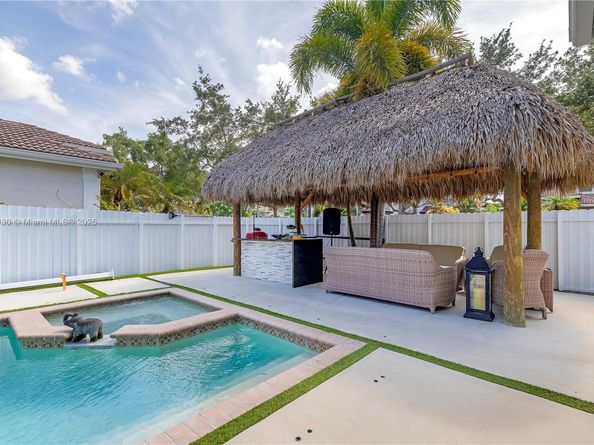 16488 SW 30th St, Miramar FL 33027