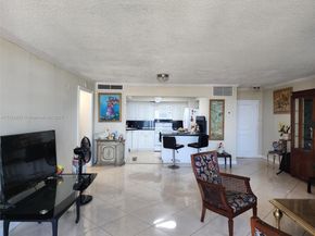 2100 Sans Souci Blvd B1401, North Miami FL 33181
