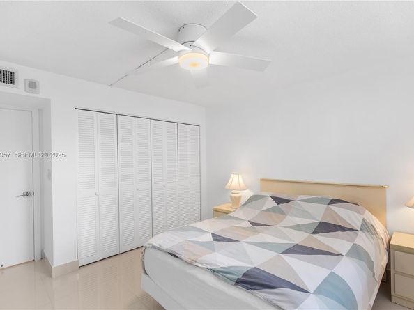 1849 S Ocean Dr 212, Hallandale Beach FL 33009