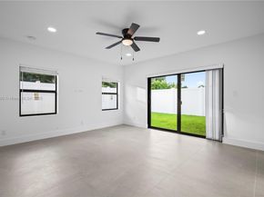 1041 W Lakewood Rd, West Palm Beach FL 33405