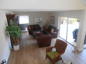 128 Laurel Rd, Hollywood FL 33021