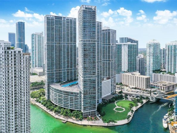 495 Brickell Ave 2709, Miami FL 33131