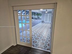 14763 SW 152nd Pl, Miami FL 33196