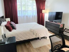 8930 S Hollybrook Blvd 106, Pembroke Pines FL 33025