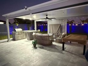 13351 SW 190th St, Miami FL 33177