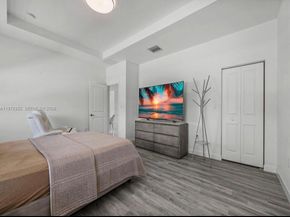 13351 SW 190th St, Miami FL 33177