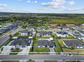 13351 SW 190th St, Miami FL 33177