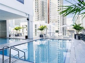 229 SW 9th St 202, Miami FL 33130