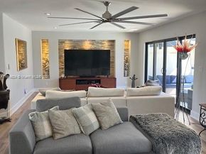 2606 N Riverside Dr, Pompano Beach FL 33062