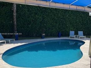 2606 N Riverside Dr, Pompano Beach FL 33062