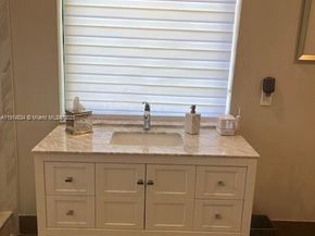 2606 N Riverside Dr, Pompano Beach FL 33062