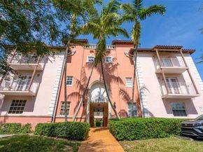 29 Santillane Ave 7, Coral Gables FL 33134