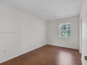 29 Santillane Ave 7, Coral Gables FL 33134