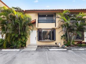 10053 SW 77th Ct, Miami FL 33156