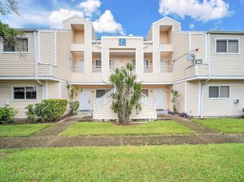 3449 NW 44th St