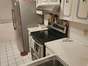 3571 Inverrary Dr 409, Lauderhill FL 33319