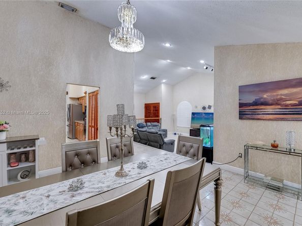 400 NW 128th Ave, Miami FL 33182