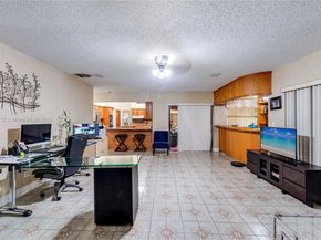 400 NW 128th Ave, Miami FL 33182