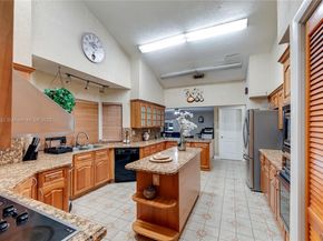 400 NW 128th Ave, Miami FL 33182