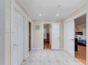 400 NW 128th Ave, Miami FL 33182