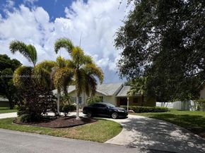 14603 SW 152nd Ct, Miami FL 33196