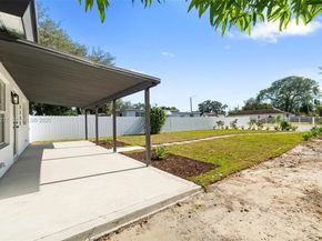 2285 NW 89th St, Miami FL 33147