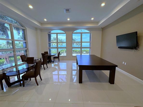 2080 S Ocean Drive 1010, Hallandale Beach FL 33009