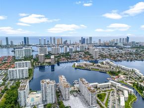 18071 Biscayne Blvd PH04 & PH03, Aventura FL 33160