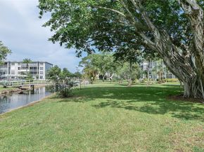 4850 NW 29th Ct 325, Lauderdale Lakes FL 33313