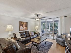 4850 NW 29th Ct 325, Lauderdale Lakes FL 33313