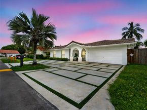 5976 SW 88 pl, Miami FL 33173