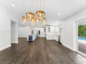 5976 SW 88 pl, Miami FL 33173