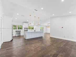 5976 SW 88 pl, Miami FL 33173