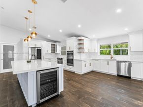 5976 SW 88 pl, Miami FL 33173