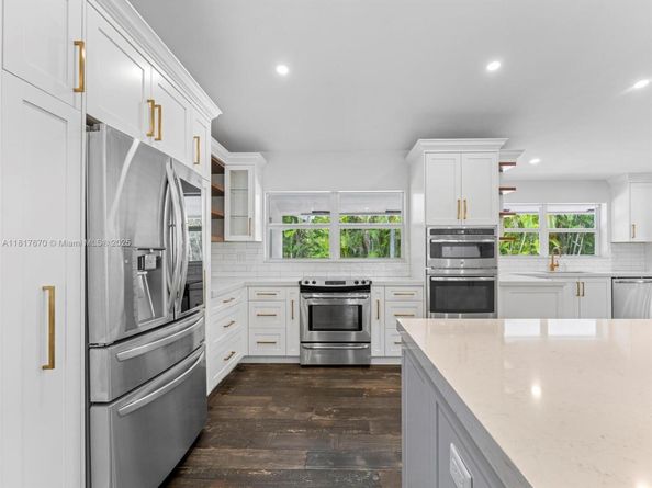 5976 SW 88 pl, Miami FL 33173