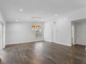 5976 SW 88 pl, Miami FL 33173