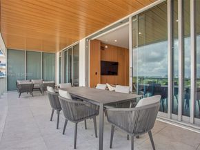 5775 Collins Ave 1105, Miami Beach FL 33140