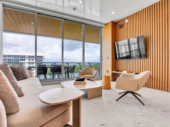 5775 Collins Ave 1105, Miami Beach FL 33140