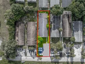 700 SW 16th Ave, Fort Lauderdale FL 33312