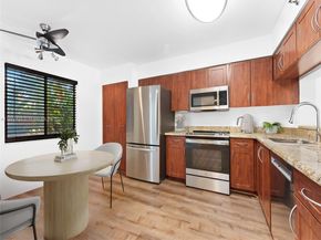 2202 S Cypress Bend Dr 204, Pompano Beach FL 33069