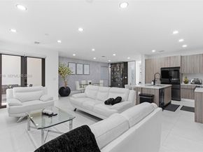 13615 SW 157th Ct, Miami FL 33196