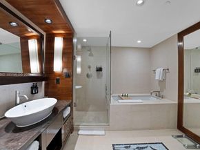 6801 Collins Ave 705, Miami Beach FL 33141